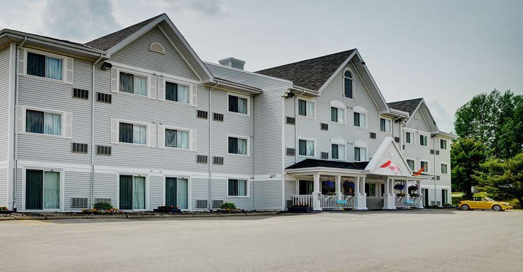 Hotel Ramada By Wyndham Miramichi New Brunswick Exterior foto